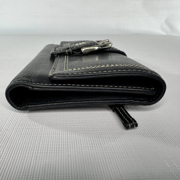 Coach Soho Buckle Black Leather Trifold Wallet - Picture 5 of 15